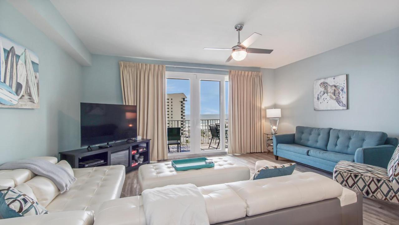 Dream Believer At Laketown Wharf #518 By Nautical